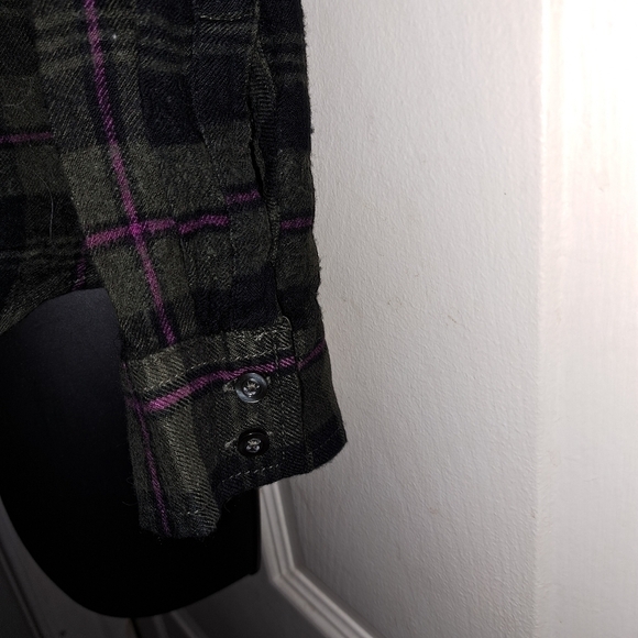 Arizona Jeans buttondown size medium5/$25 - Picture 4 of 6